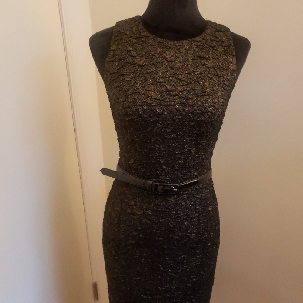 Sleeveless cocktail dress